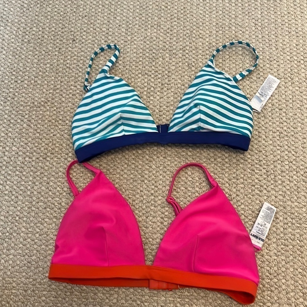 Old navy bikini tops.